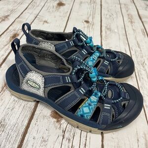 Keen Newport H2 Hiking Sandals Size 7.5 Blue Waterproof Trail‎ Outdoor Sh…